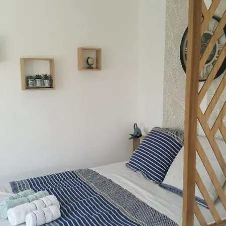Bel Dans Avec Piscine Appartement